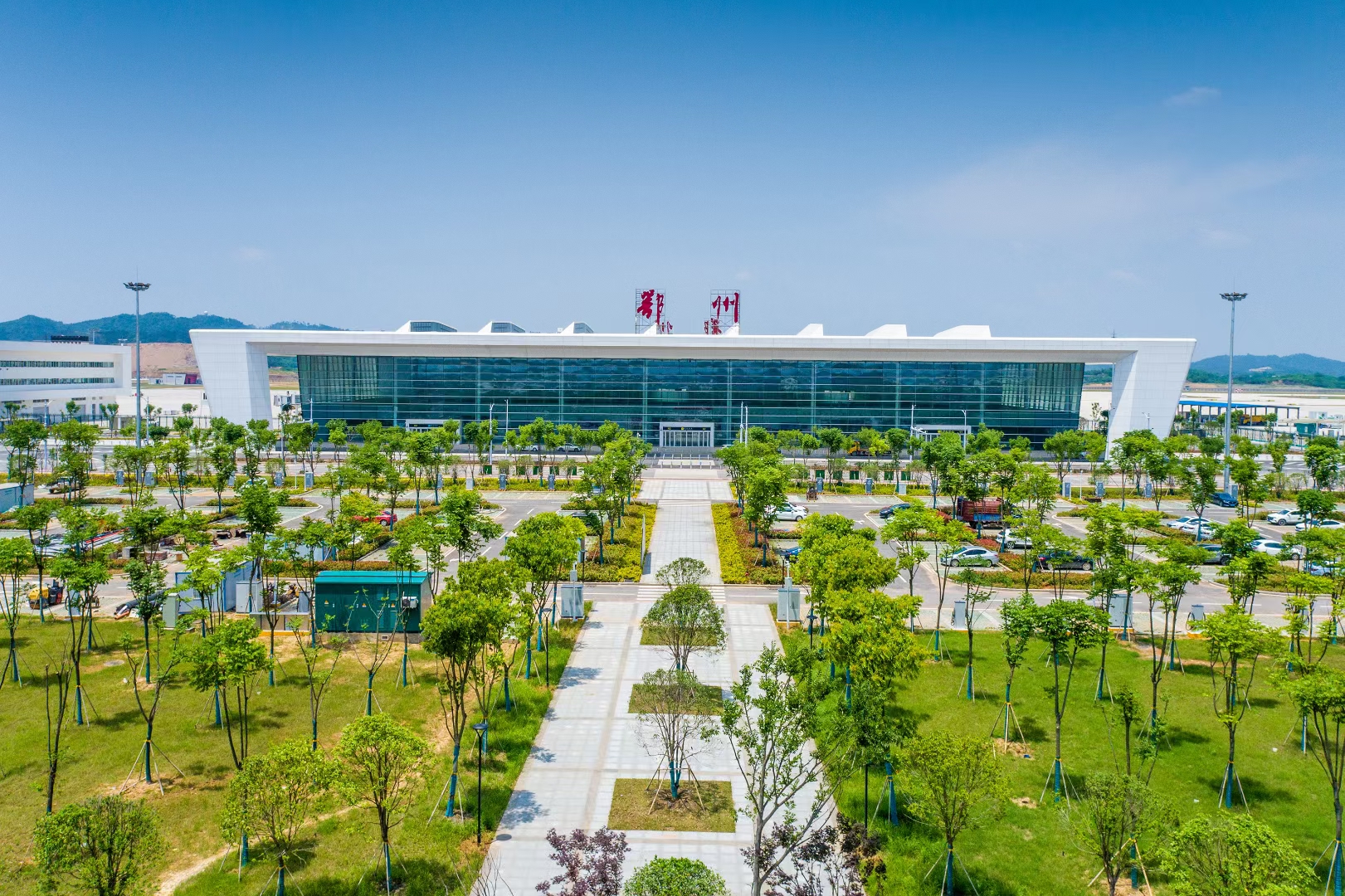 【集团】我司参建的机场项目陆续完成竣工验收和开航 ---安庆、鄂州、赤峰、邢台